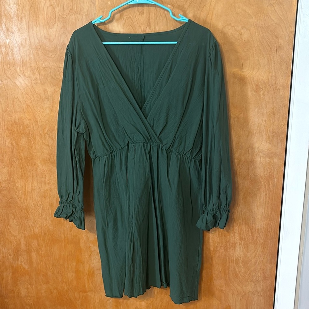 Women’s dress